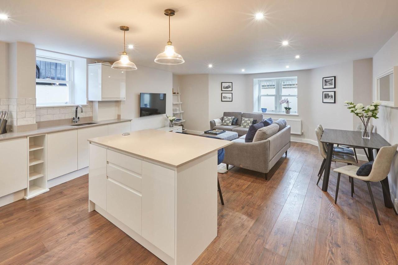 Host & Stay - The Garden Apartment Harrogate Eksteriør bilde